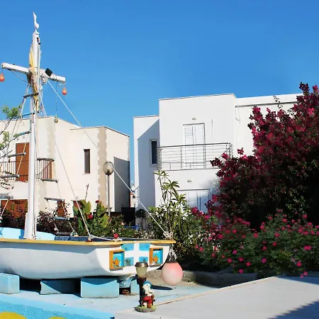 Panorama Beach House, 5 Meters To The Sea Perivolia Exterior photo